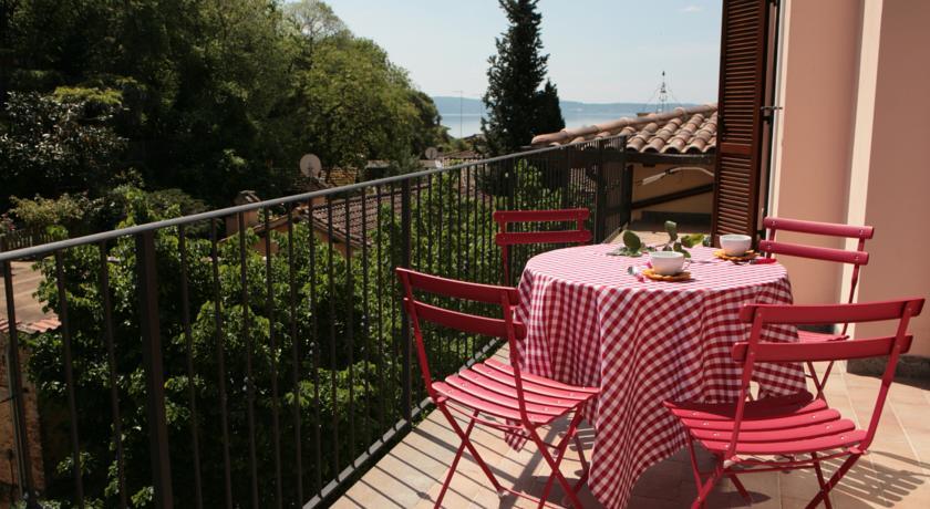 Relax In Piazzetta Casa E Appartamento Per Vacanze Trevignano Romano Rom bilde
