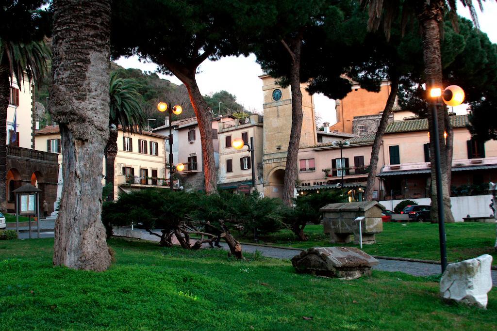 Relax In Piazzetta Casa E Appartamento Per Vacanze Trevignano Romano Eksteriør bilde