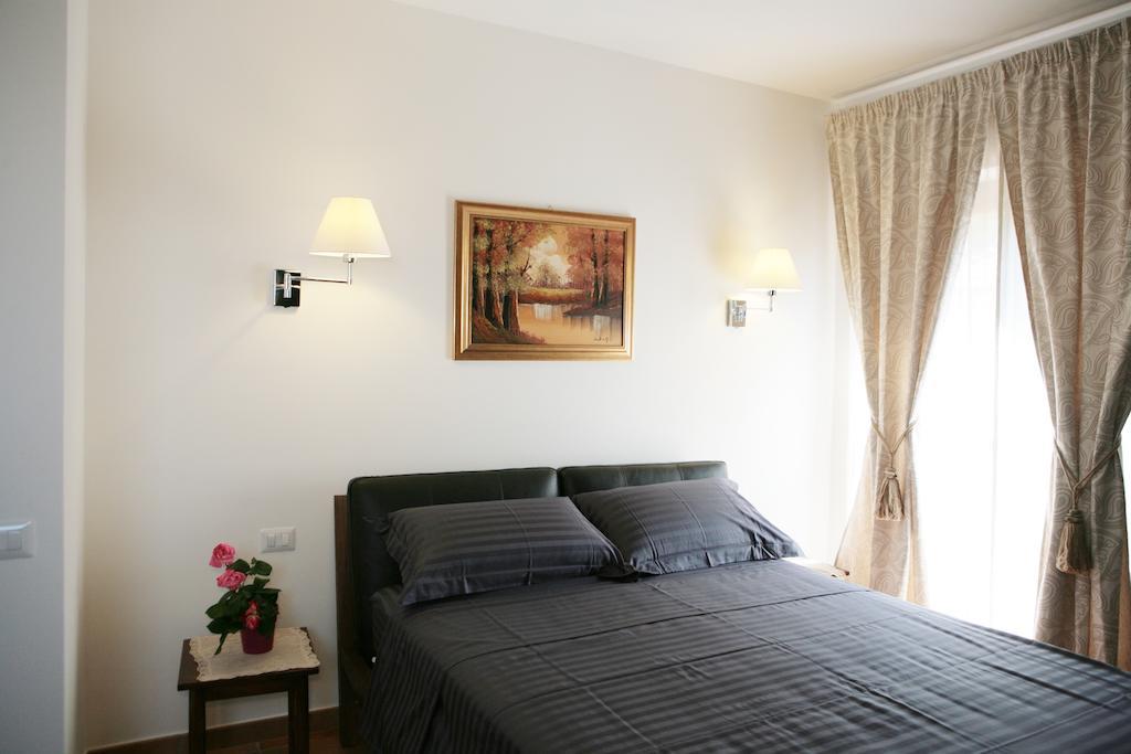 Relax In Piazzetta Casa E Appartamento Per Vacanze Trevignano Romano Rom bilde